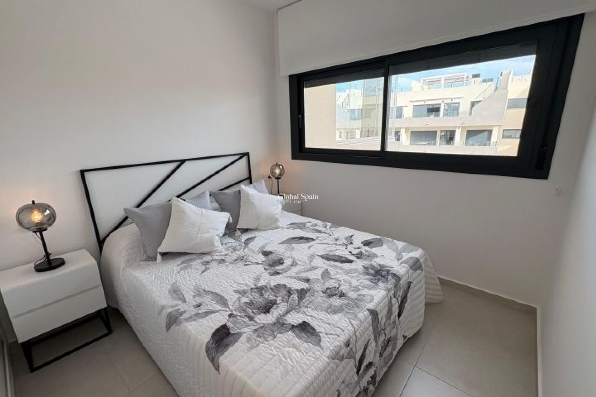 Wiederverkauf - WOHNUNG -
ORIHUELA COSTA - Costa Blanca