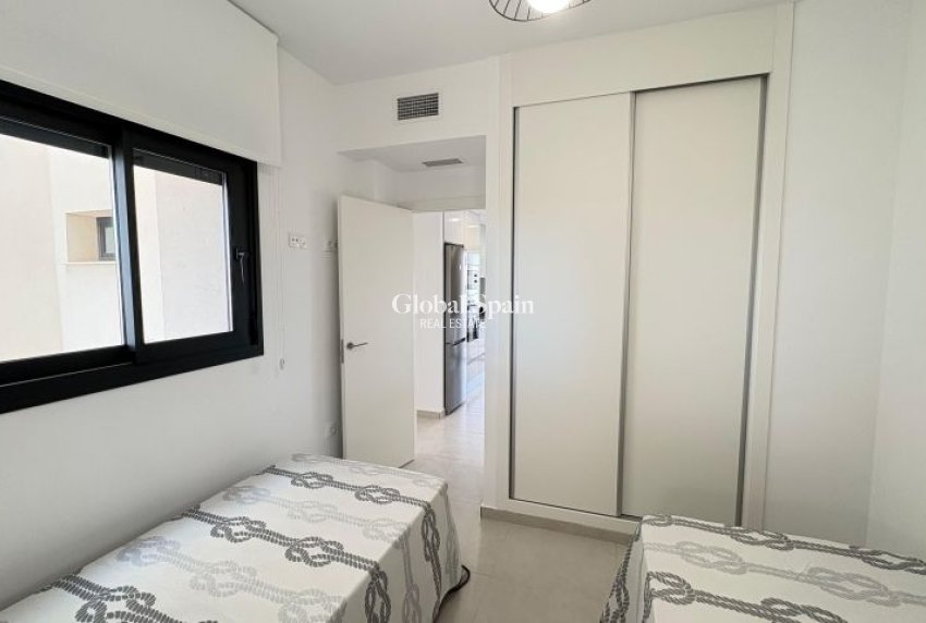 Wiederverkauf - WOHNUNG -
ORIHUELA COSTA - Costa Blanca