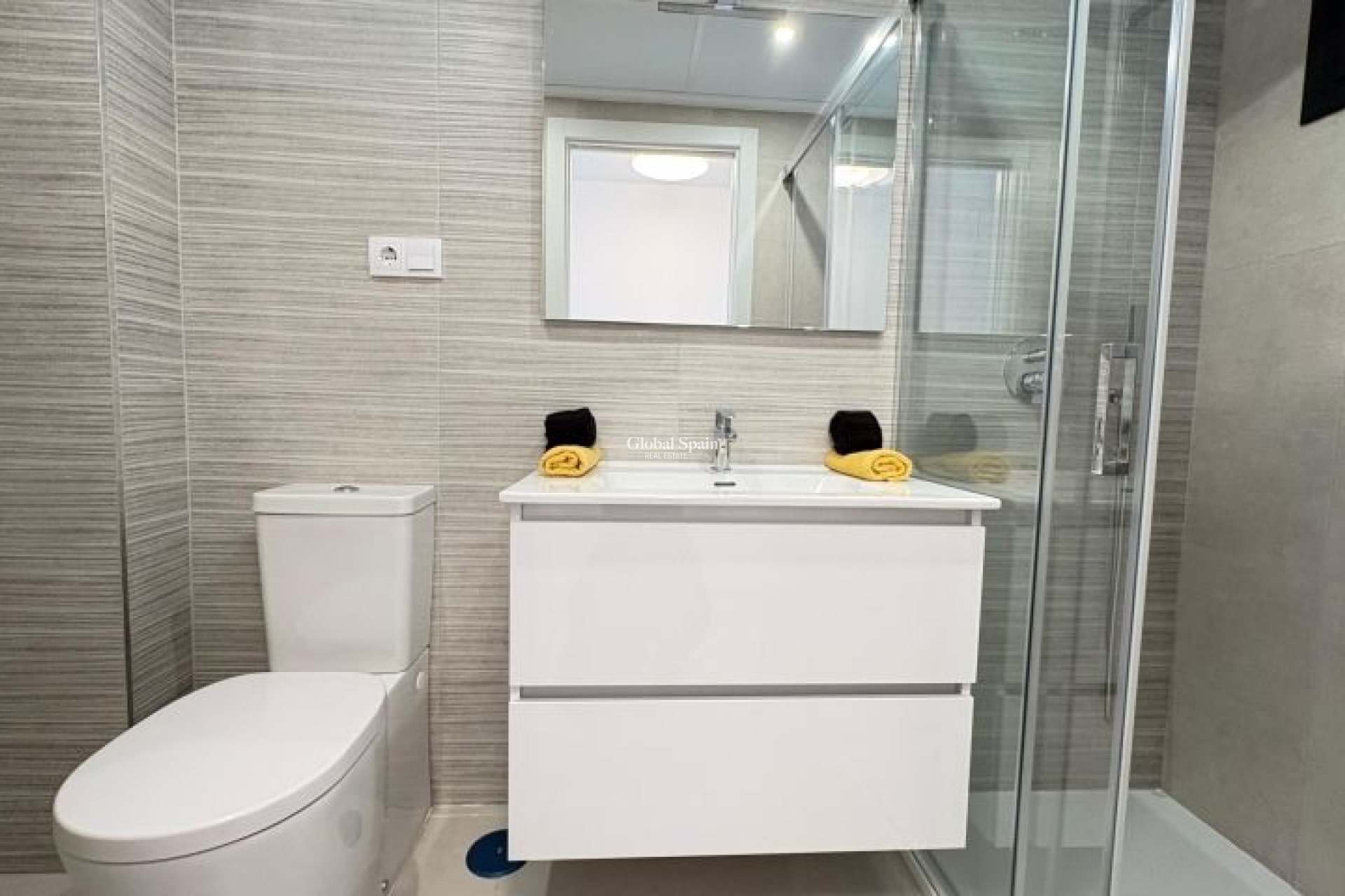 Wiederverkauf - WOHNUNG -
ORIHUELA COSTA - Costa Blanca