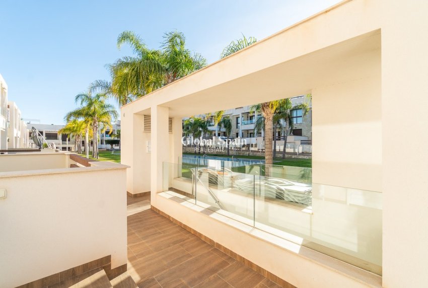 Wiederverkauf - WOHNUNG -
ORIHUELA COSTA - Costa Blanca