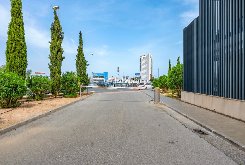 Wiederverkauf - WOHNUNG -
ORIHUELA COSTA - Costa Blanca