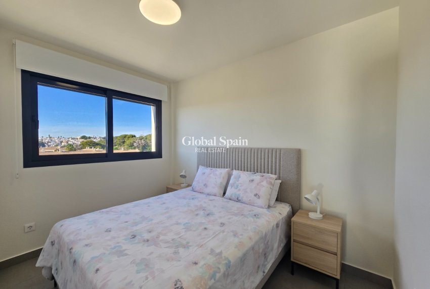 Wiederverkauf - WOHNUNG -
ORIHUELA COSTA - Costa Blanca
