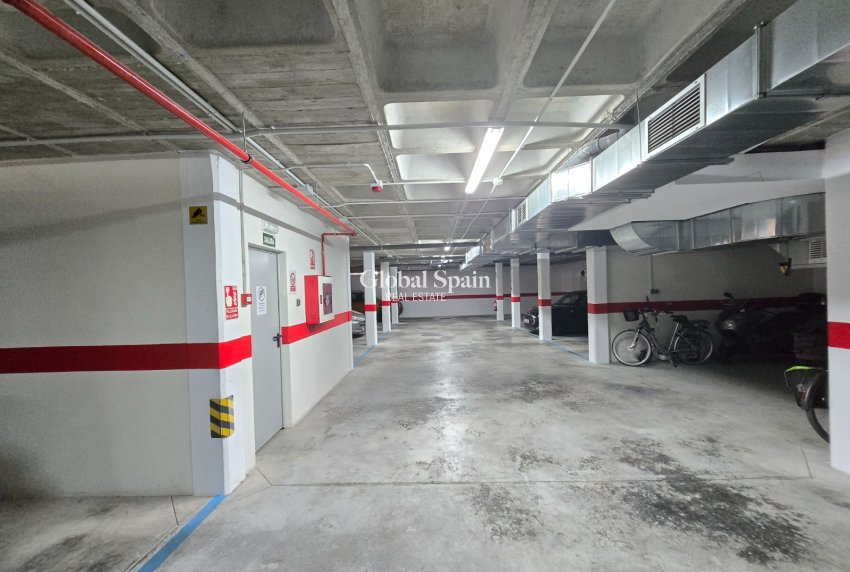 Wiederverkauf - WOHNUNG -
ORIHUELA COSTA - Costa Blanca
