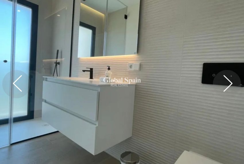 Wiederverkauf - WOHNUNG -
ORIHUELA COSTA - Costa Blanca