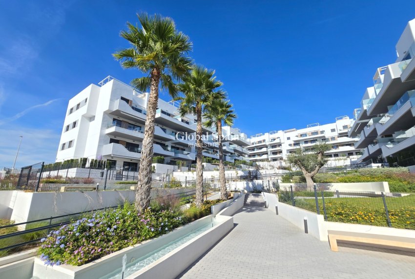 Wiederverkauf - WOHNUNG -
ORIHUELA COSTA - Costa Blanca