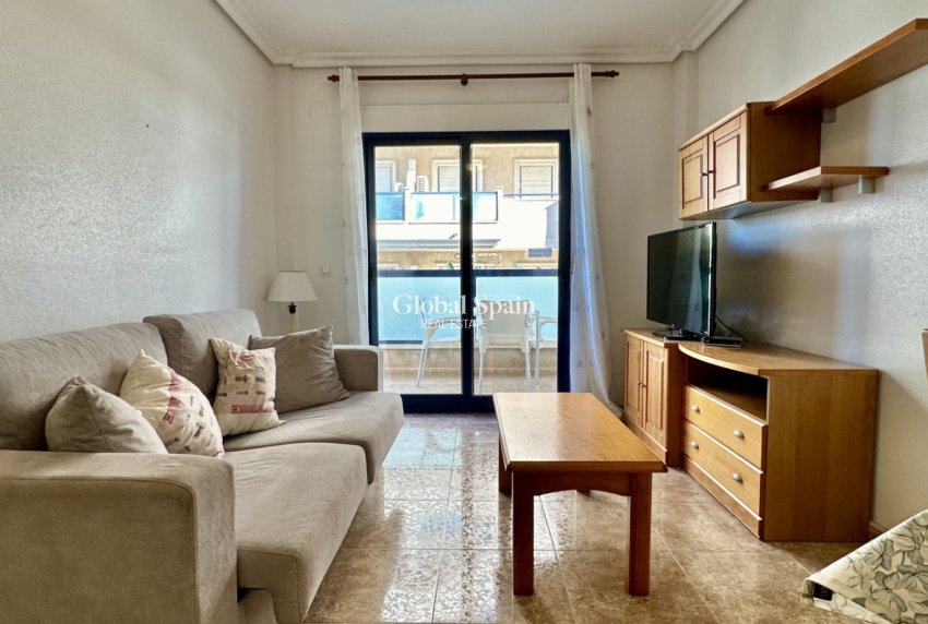 Wiederverkauf - WOHNUNG -
ORIHUELA COSTA - Costa Blanca