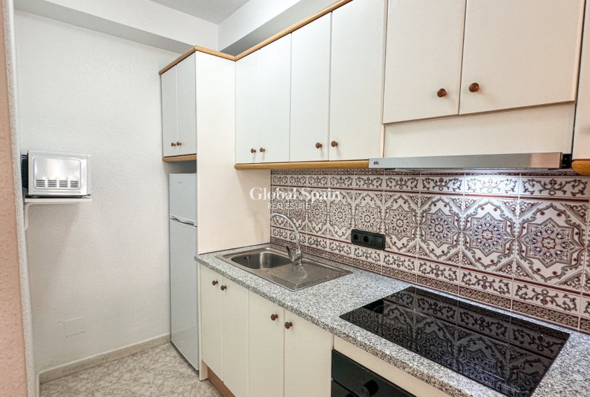Wiederverkauf - WOHNUNG -
ORIHUELA COSTA - Costa Blanca