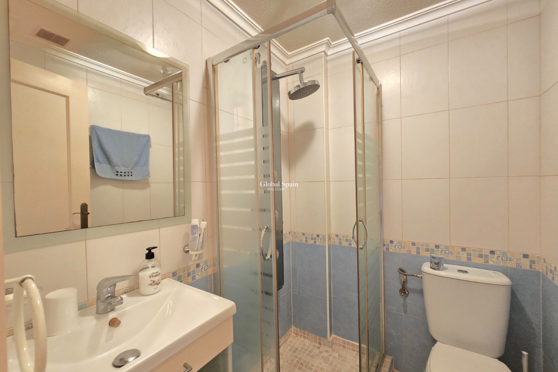 Wiederverkauf - WOHNUNG -
ORIHUELA COSTA - Costa Blanca