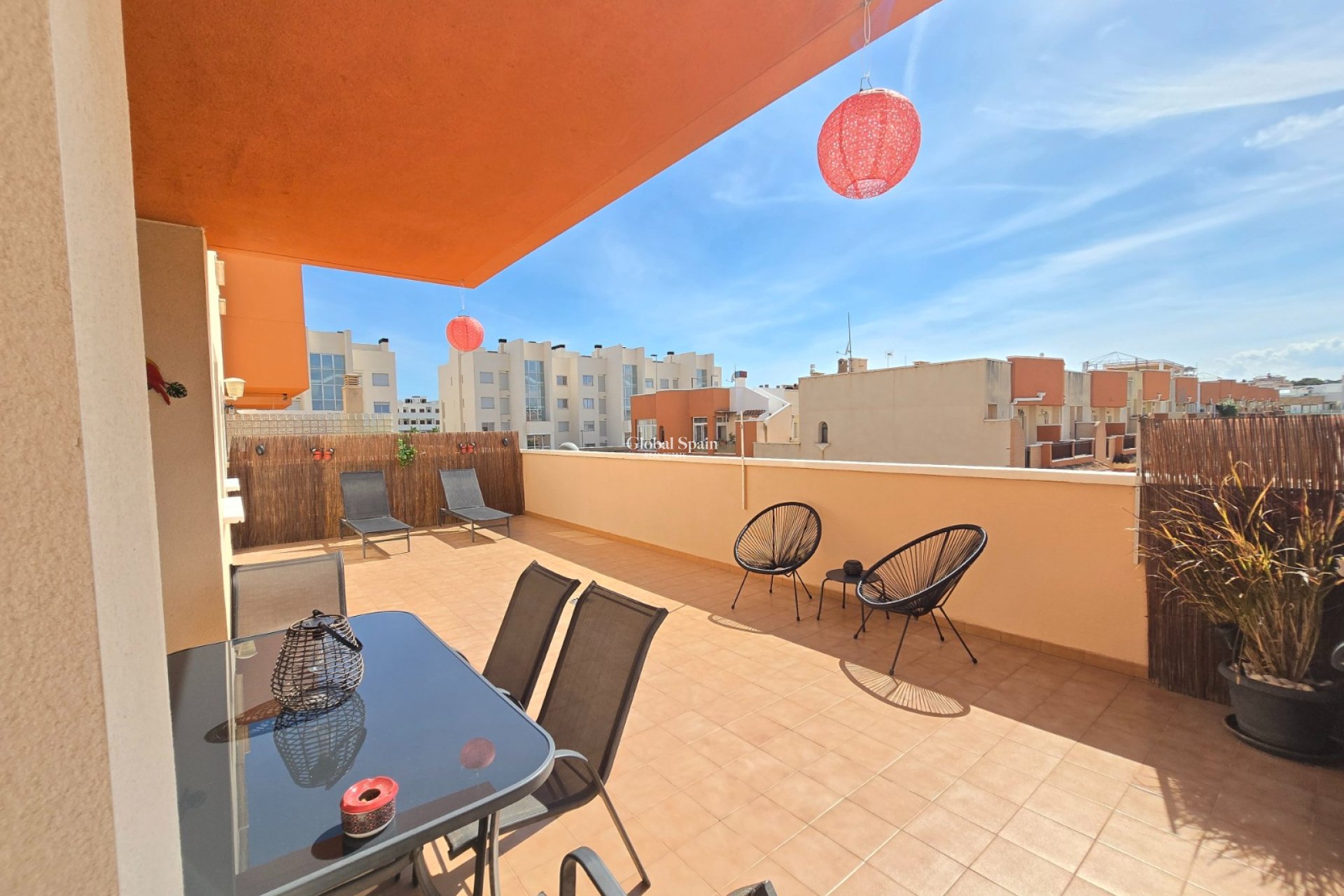 Wiederverkauf - WOHNUNG -
ORIHUELA COSTA - Costa Blanca