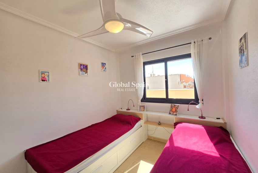 Wiederverkauf - WOHNUNG -
ORIHUELA COSTA - Costa Blanca