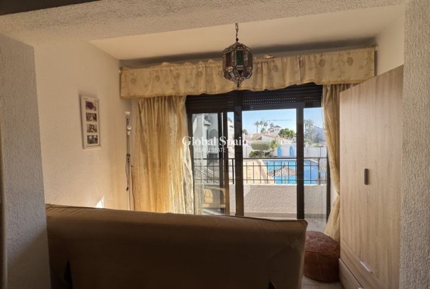 Wiederverkauf - WOHNUNG -
ORIHUELA COSTA - Costa Blanca