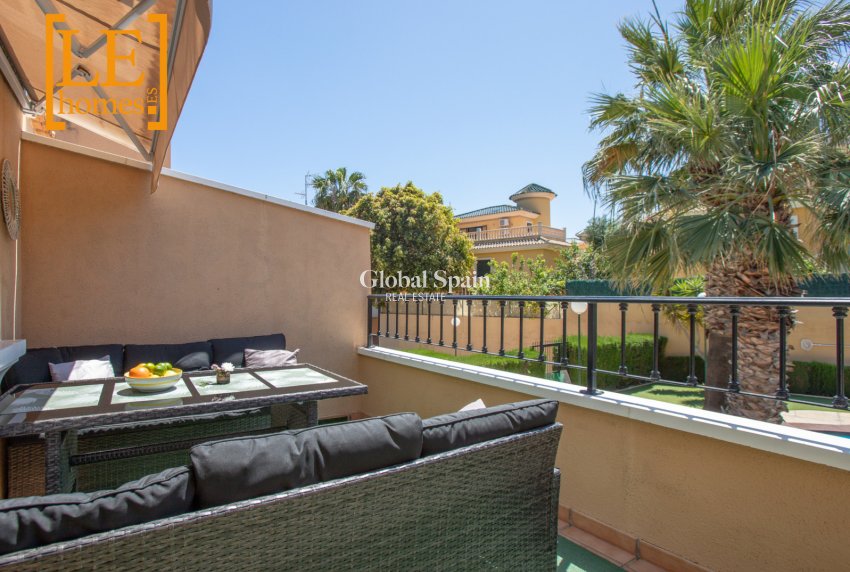 Wiederverkauf - WOHNUNG -
ORIHUELA COSTA - Costa Blanca