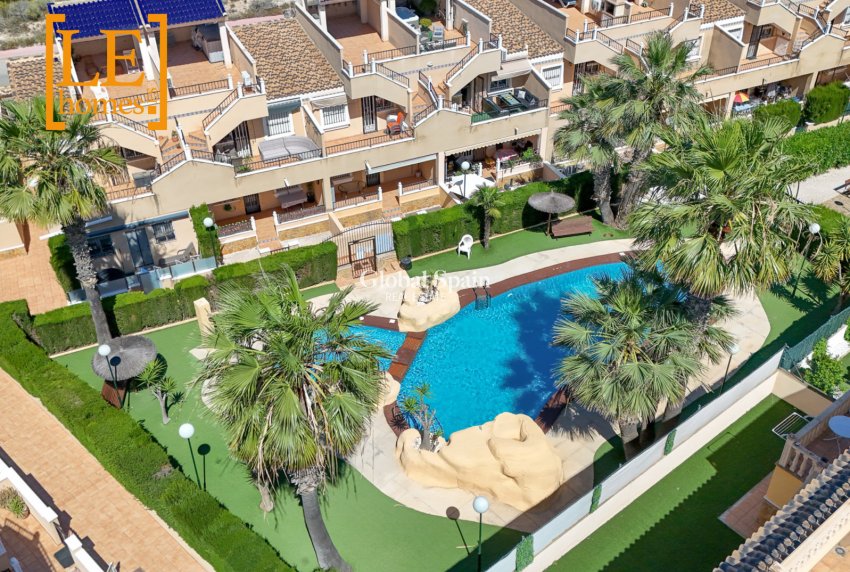 Wiederverkauf - WOHNUNG -
ORIHUELA COSTA - Costa Blanca