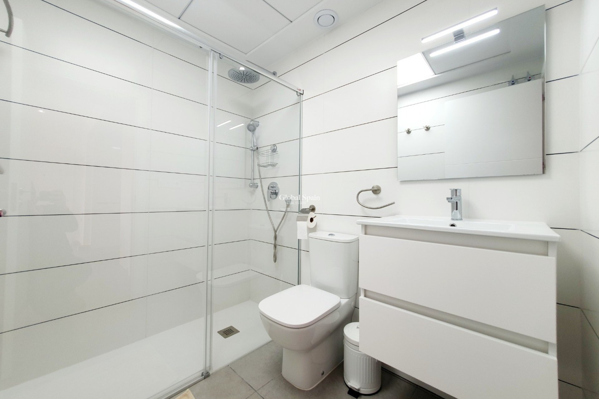 Wiederverkauf - WOHNUNG -
ORIHUELA COSTA - Costa Blanca