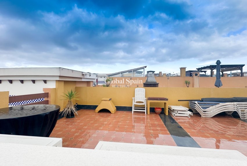 Wiederverkauf - WOHNUNG -
ORIHUELA COSTA - Costa Blanca