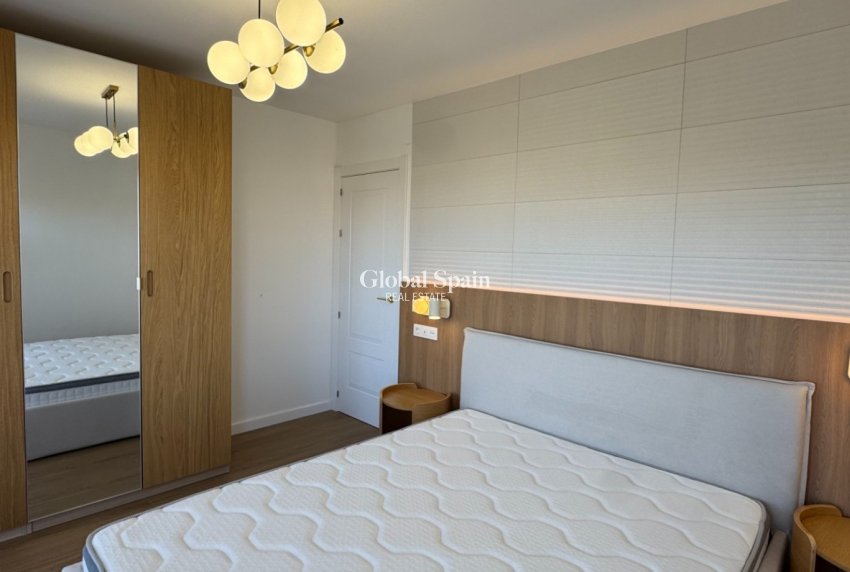 Wiederverkauf - WOHNUNG -
ORIHUELA COSTA - Costa Blanca