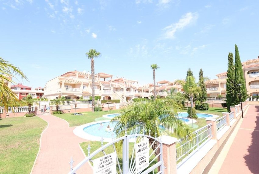 Wiederverkauf - WOHNUNG -
ORIHUELA COSTA - Costa Blanca