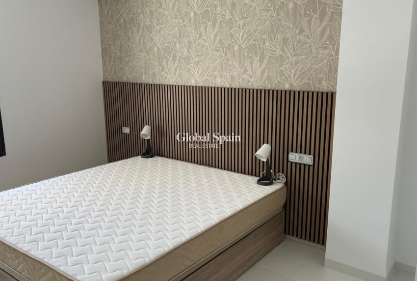 Wiederverkauf - WOHNUNG -
ORIHUELA COSTA - Costa Blanca