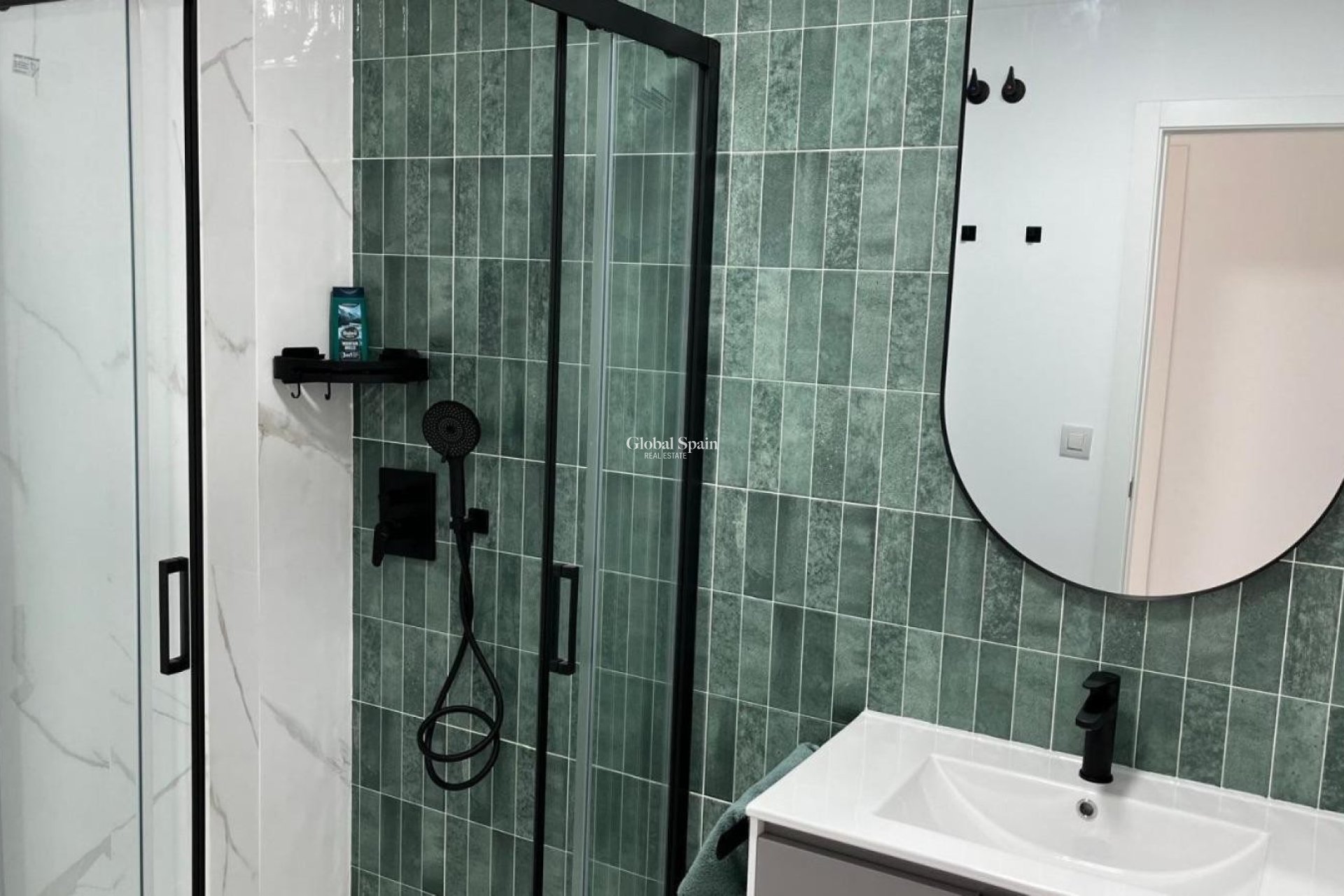Wiederverkauf - WOHNUNG -
ORIHUELA COSTA - Costa Blanca