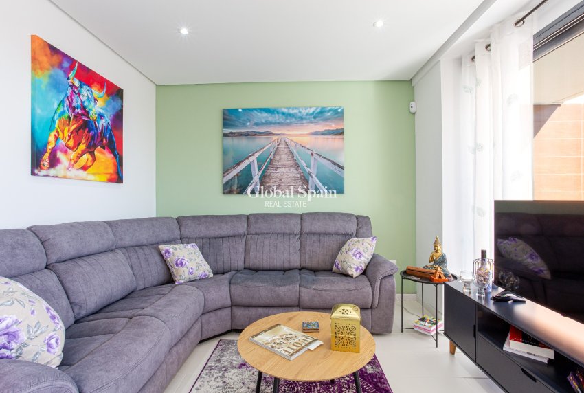 Wiederverkauf - WOHNUNG -
ORIHUELA COSTA - Costa Blanca