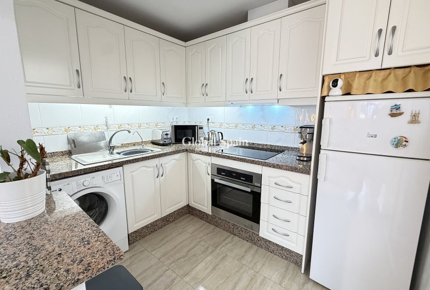 Wiederverkauf - WOHNUNG -
ORIHUELA COSTA - Costa Blanca