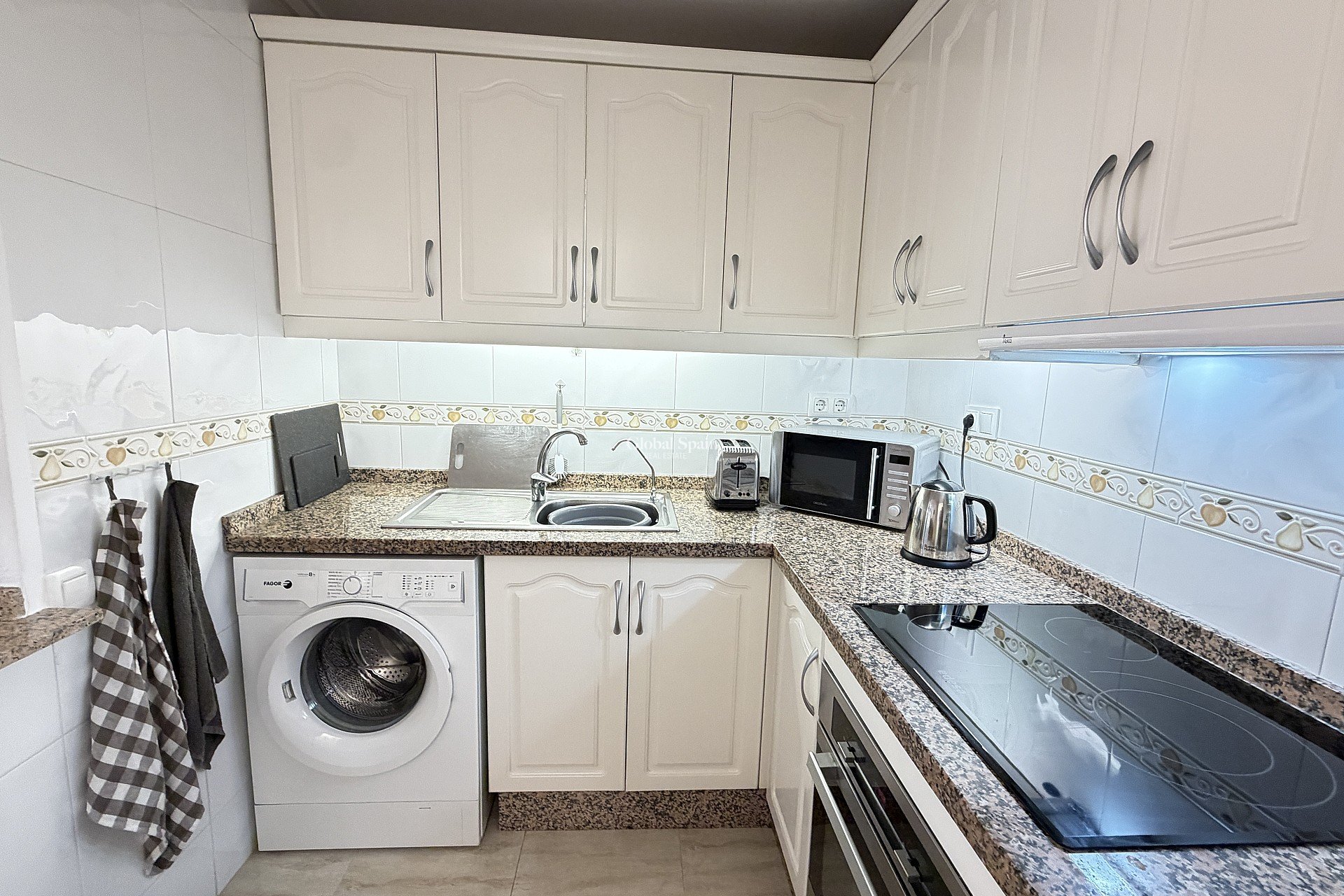 Wiederverkauf - WOHNUNG -
ORIHUELA COSTA - Costa Blanca