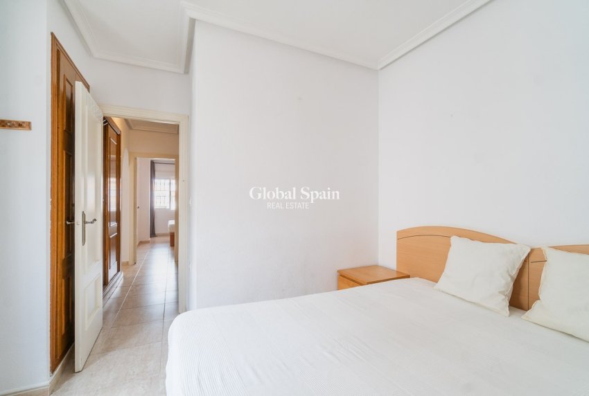 Wiederverkauf - WOHNUNG -
ORIHUELA COSTA - Costa Blanca
