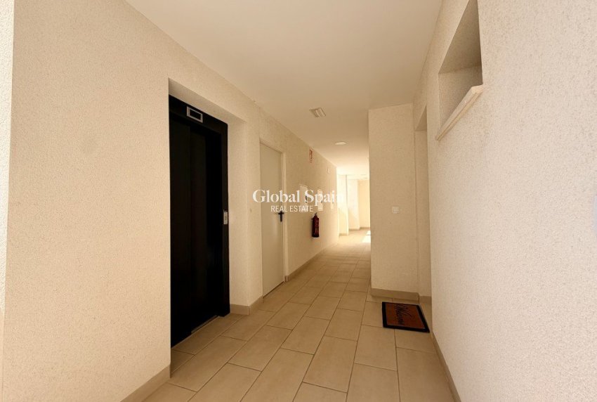 Wiederverkauf - WOHNUNG -
ORIHUELA COSTA - Costa Blanca