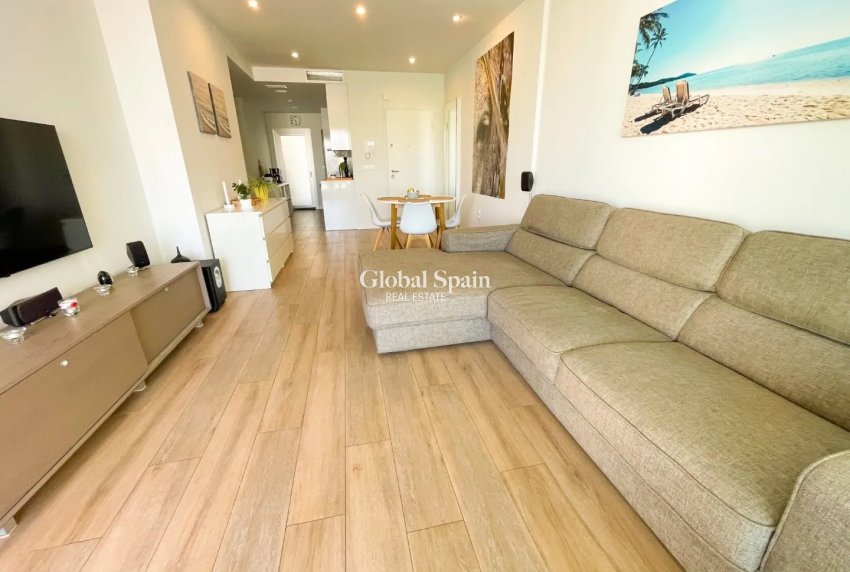 Wiederverkauf - WOHNUNG -
ORIHUELA COSTA - Costa Blanca