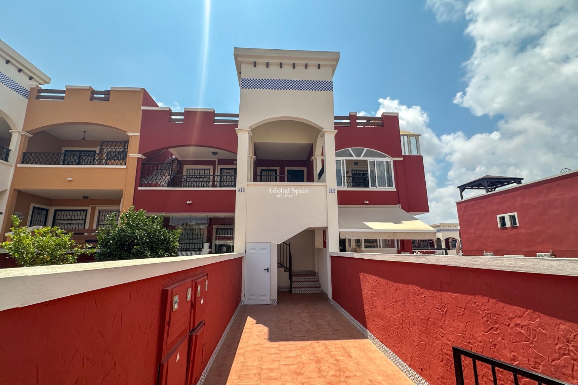 Wiederverkauf - WOHNUNG -
ORIHUELA COSTA - Costa Blanca