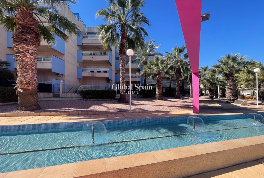 Wiederverkauf - WOHNUNG -
ORIHUELA COSTA - Costa Blanca