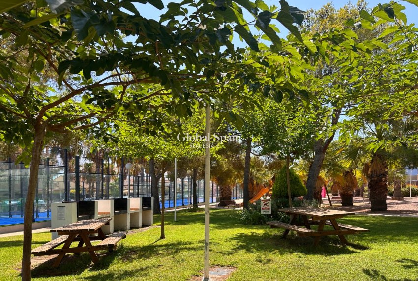 Wiederverkauf - WOHNUNG -
ORIHUELA COSTA - Costa Blanca