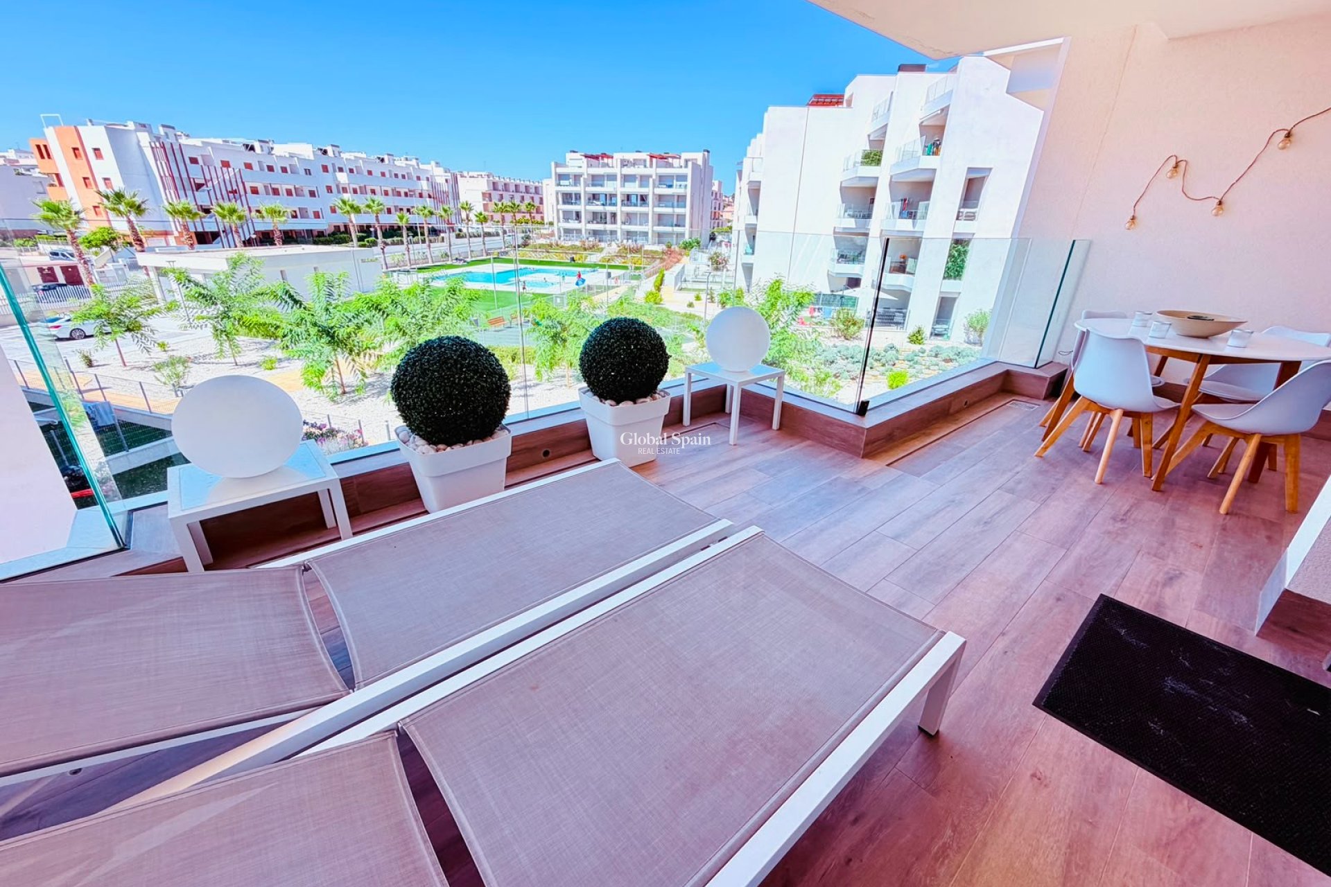 Wiederverkauf - WOHNUNG -
ORIHUELA COSTA - Costa Blanca