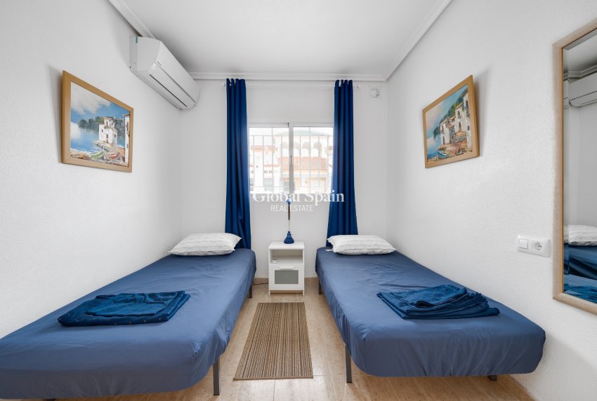 Wiederverkauf - WOHNUNG -
ORIHUELA COSTA - Costa Blanca