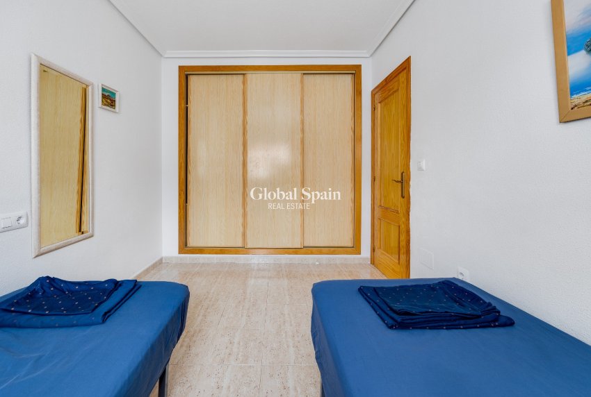Wiederverkauf - WOHNUNG -
ORIHUELA COSTA - Costa Blanca