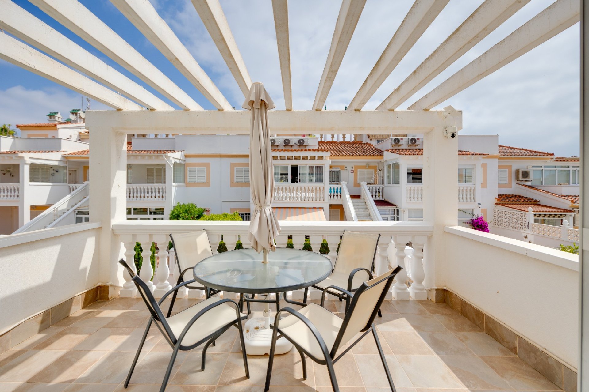 Wiederverkauf - WOHNUNG -
ORIHUELA COSTA - Costa Blanca