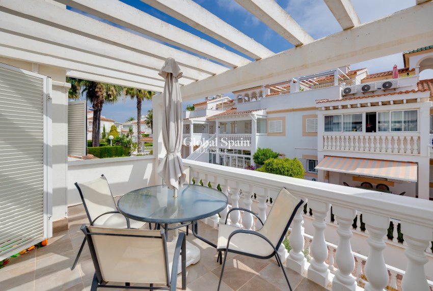 Wiederverkauf - WOHNUNG -
ORIHUELA COSTA - Costa Blanca