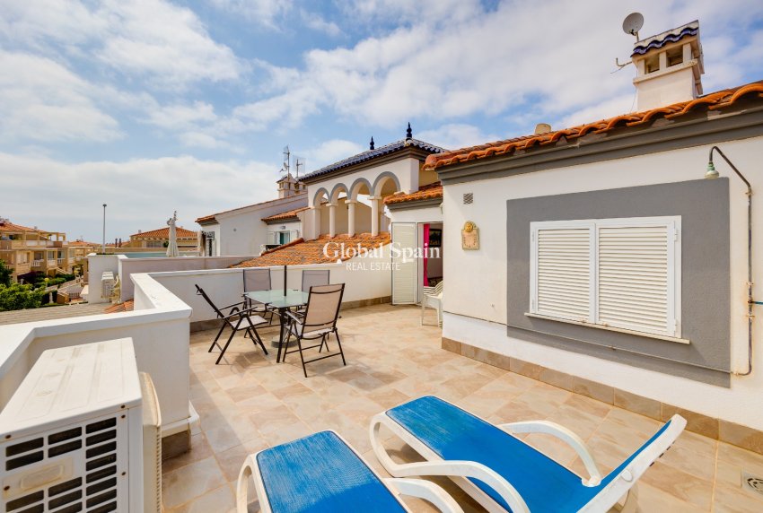 Wiederverkauf - WOHNUNG -
ORIHUELA COSTA - Costa Blanca