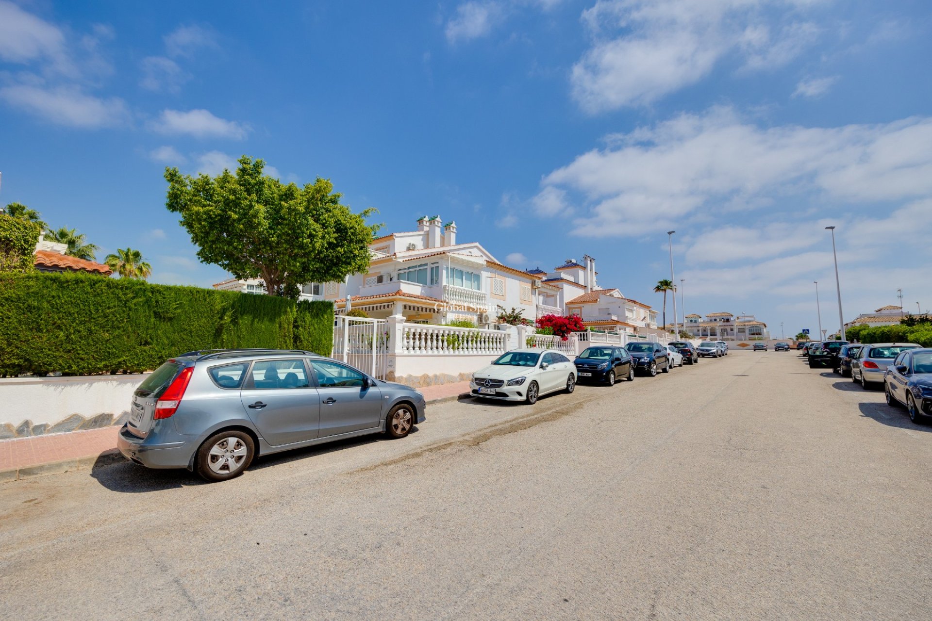 Wiederverkauf - WOHNUNG -
ORIHUELA COSTA - Costa Blanca