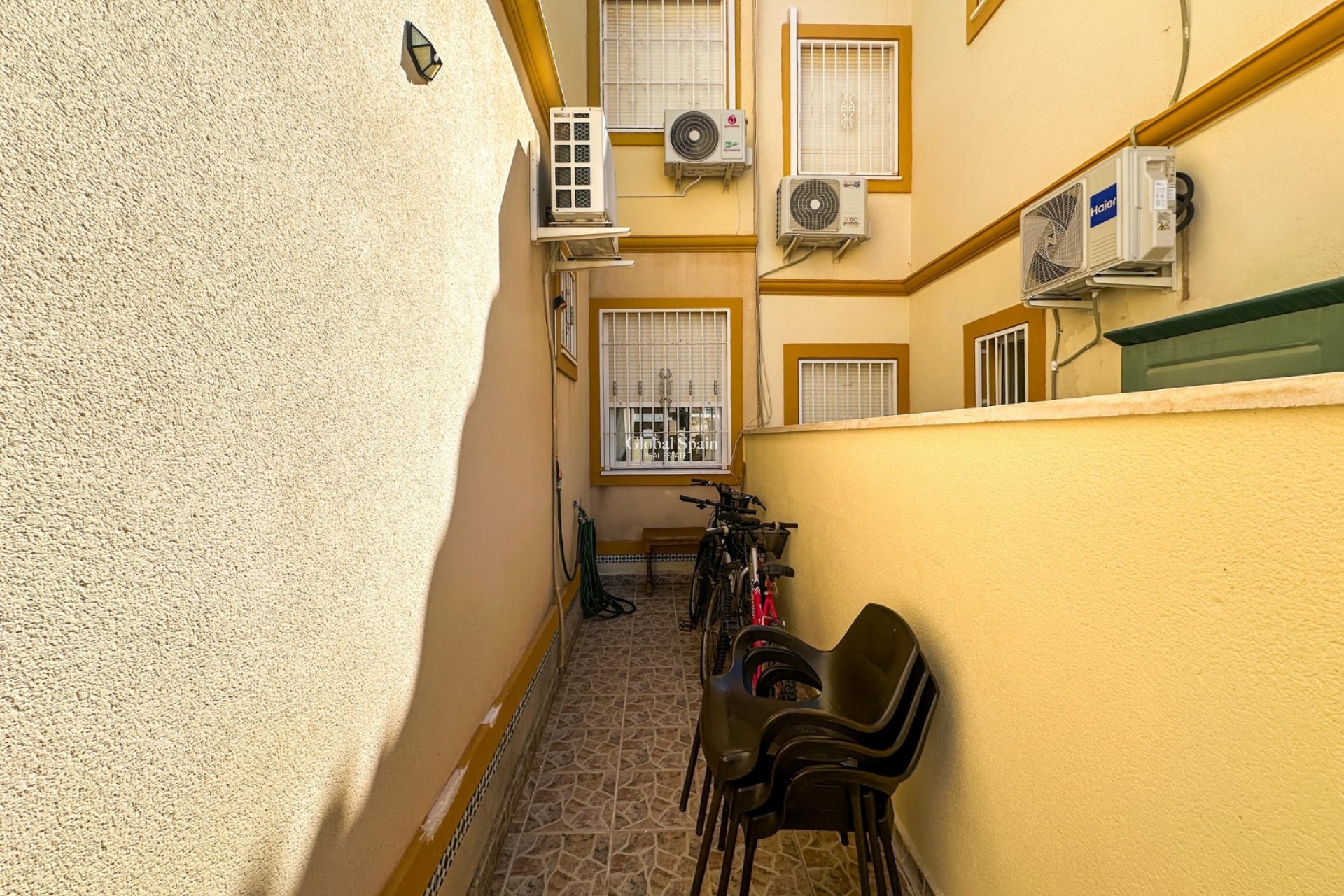 Wiederverkauf - WOHNUNG -
ORIHUELA COSTA - Costa Blanca