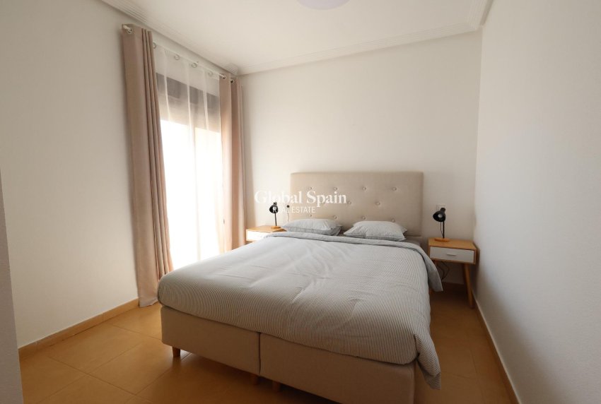 Wiederverkauf - WOHNUNG -
ORIHUELA COSTA - Costa Blanca