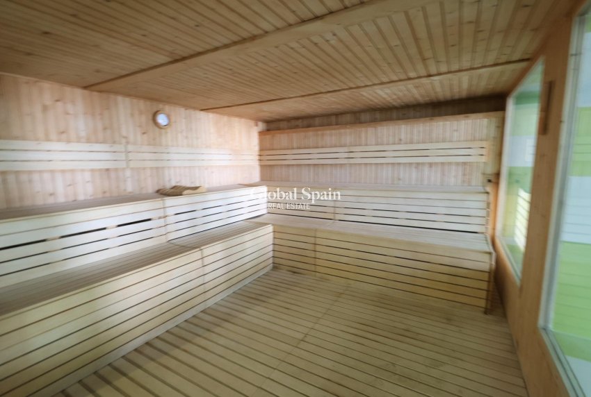 Wiederverkauf - WOHNUNG -
ORIHUELA COSTA - Costa Blanca
