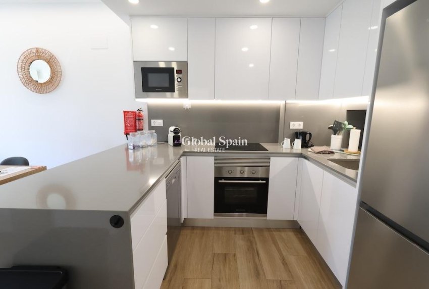 Wiederverkauf - WOHNUNG -
ORIHUELA COSTA - Costa Blanca