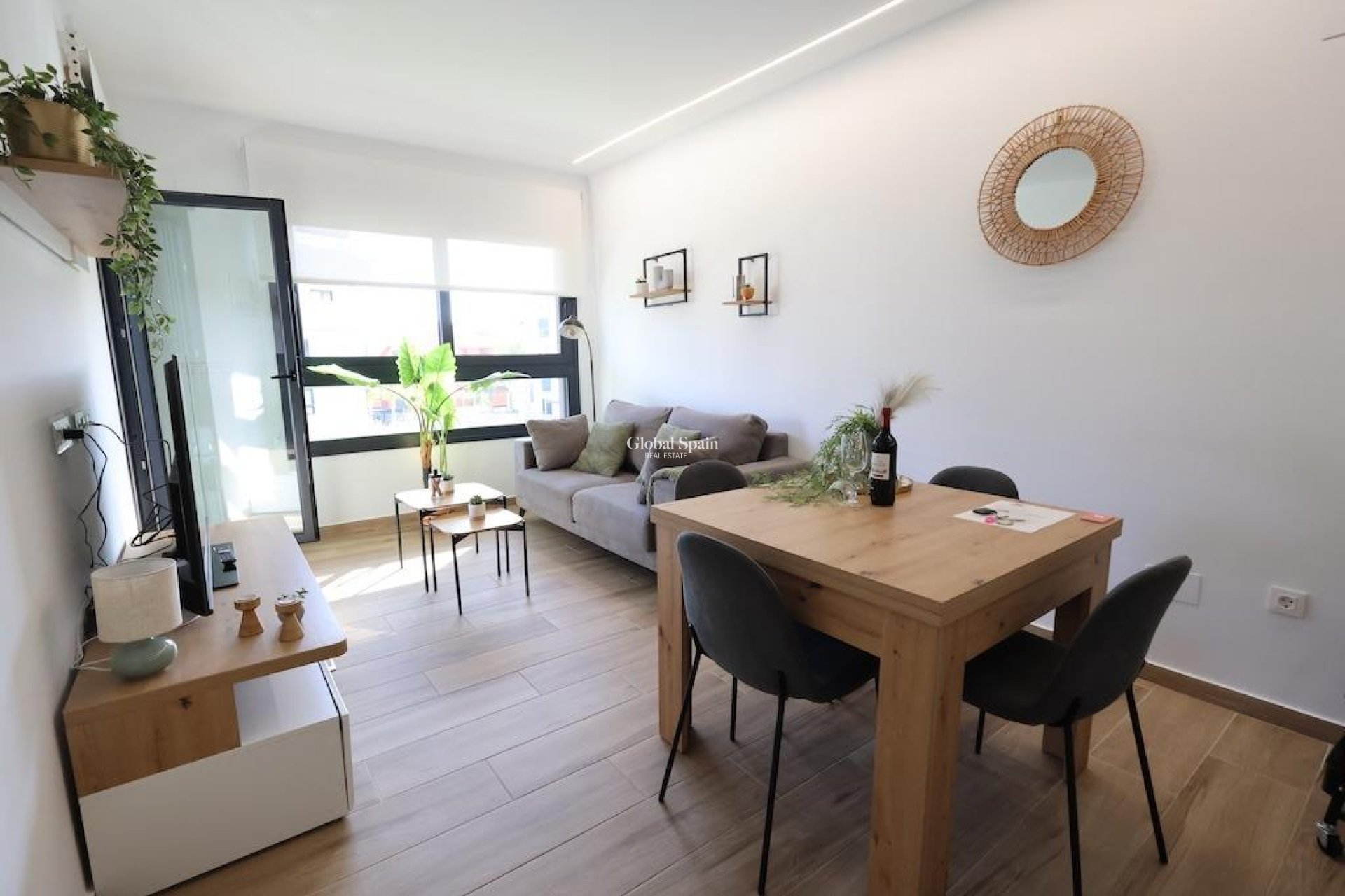 Wiederverkauf - WOHNUNG -
ORIHUELA COSTA - Costa Blanca