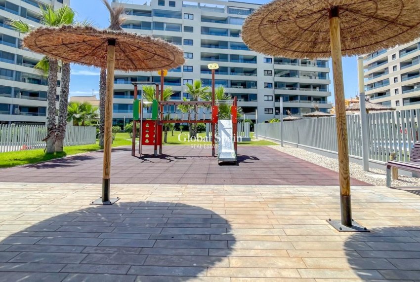 Wiederverkauf - WOHNUNG -
ORIHUELA COSTA - Costa Blanca
