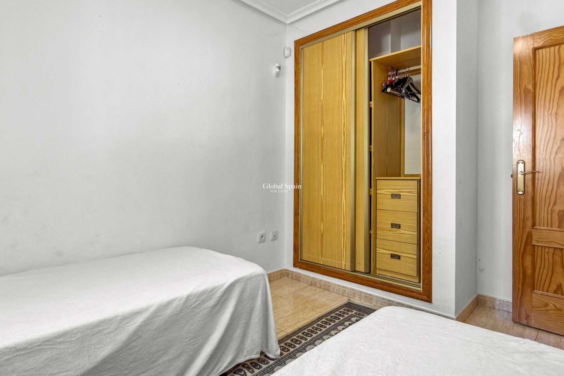 Wiederverkauf - WOHNUNG -
ORIHUELA COSTA - Costa Blanca
