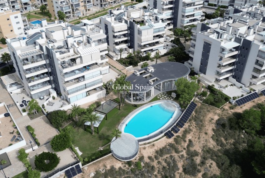 Wiederverkauf - WOHNUNG -
ORIHUELA COSTA - Costa Blanca