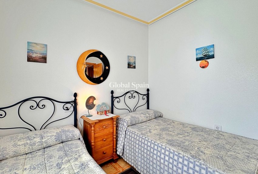 Wiederverkauf - WOHNUNG -
ORIHUELA COSTA - Costa Blanca