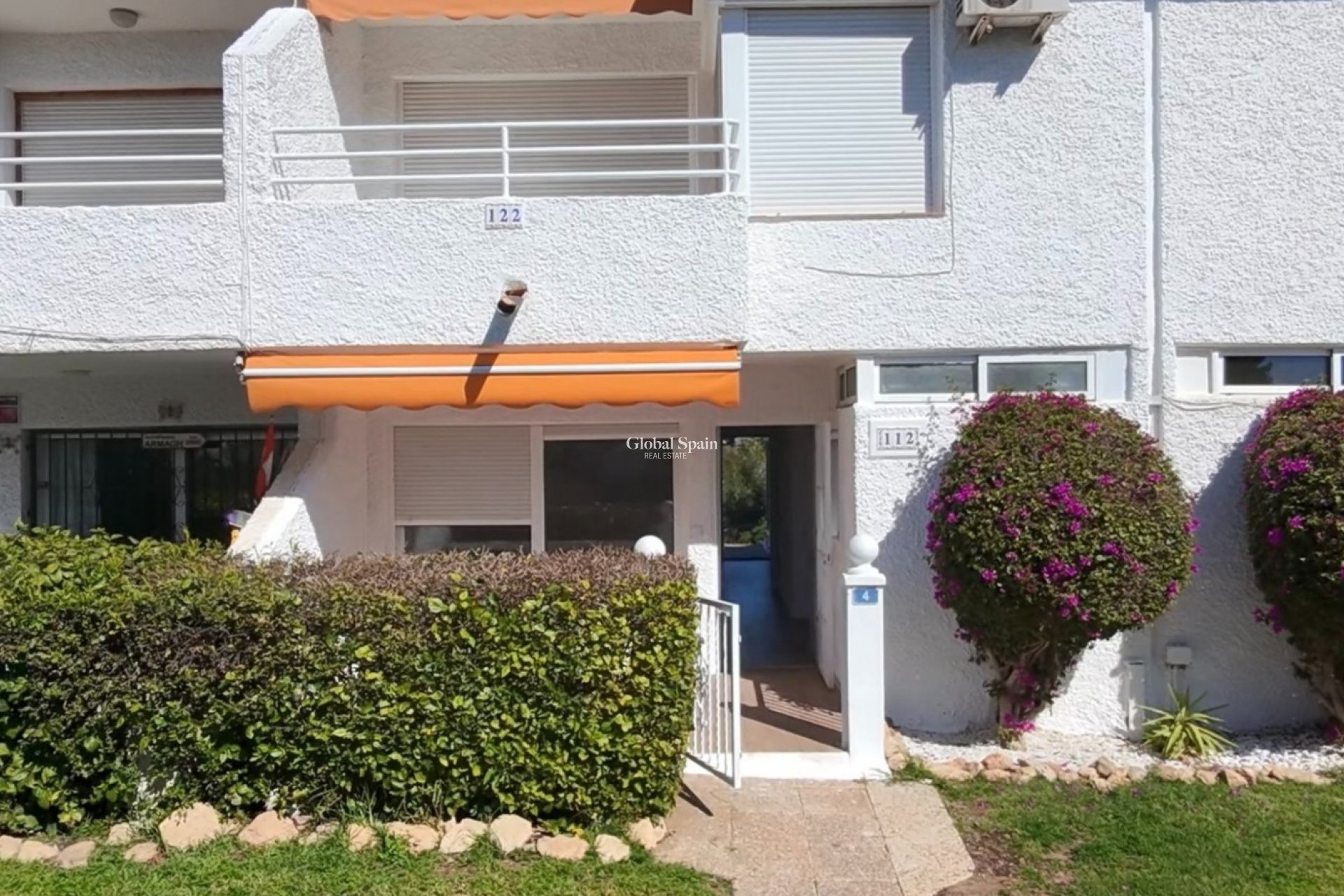 Wiederverkauf - WOHNUNG -
ORIHUELA COSTA - Costa Blanca