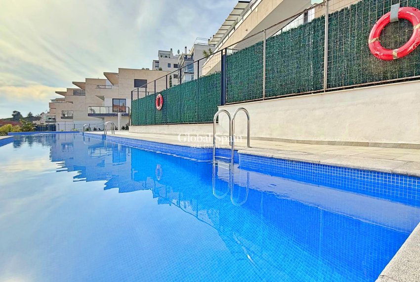 Wiederverkauf - WOHNUNG -
ORIHUELA COSTA - Costa Blanca